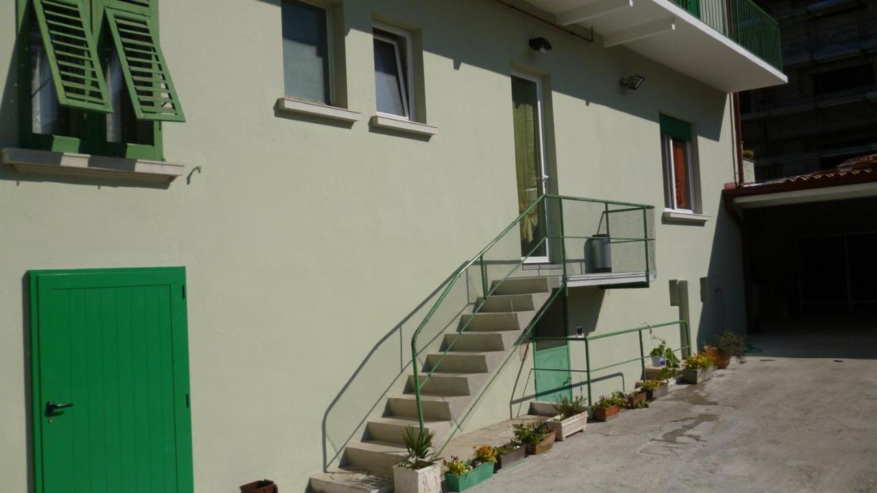 Gorizia Vacanze Appartamento In Villa Con Parcheggio Exterior foto
