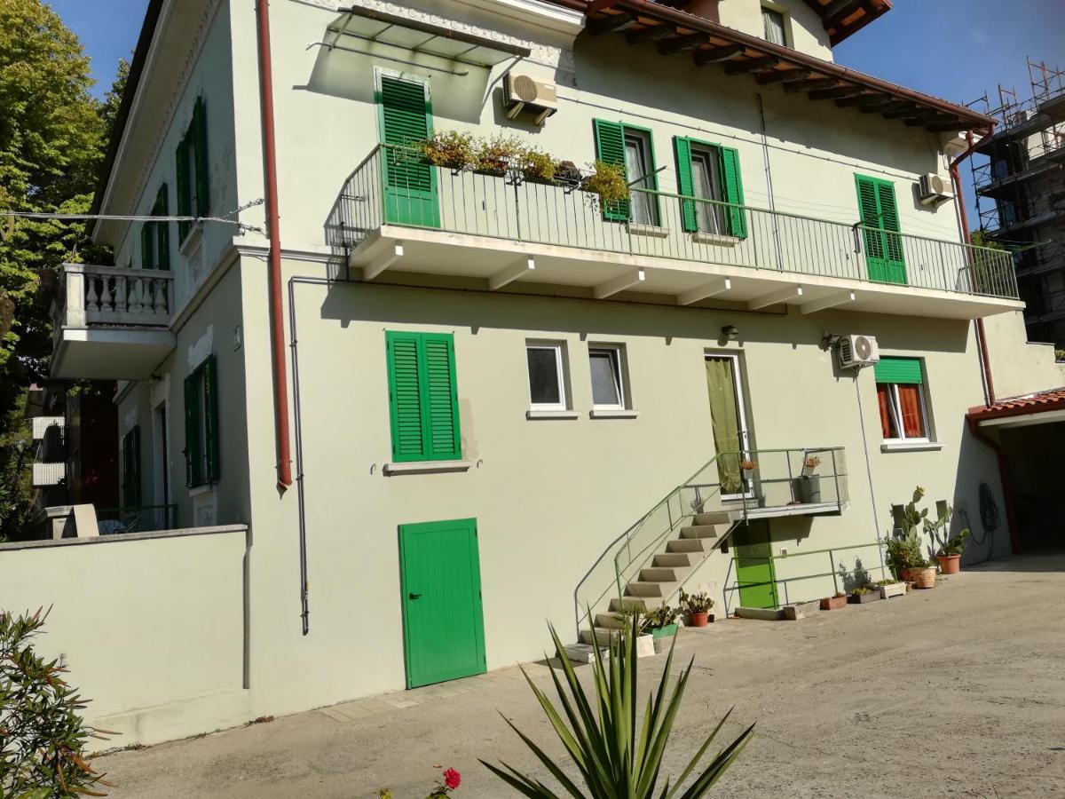 Gorizia Vacanze Appartamento In Villa Con Parcheggio Exterior foto